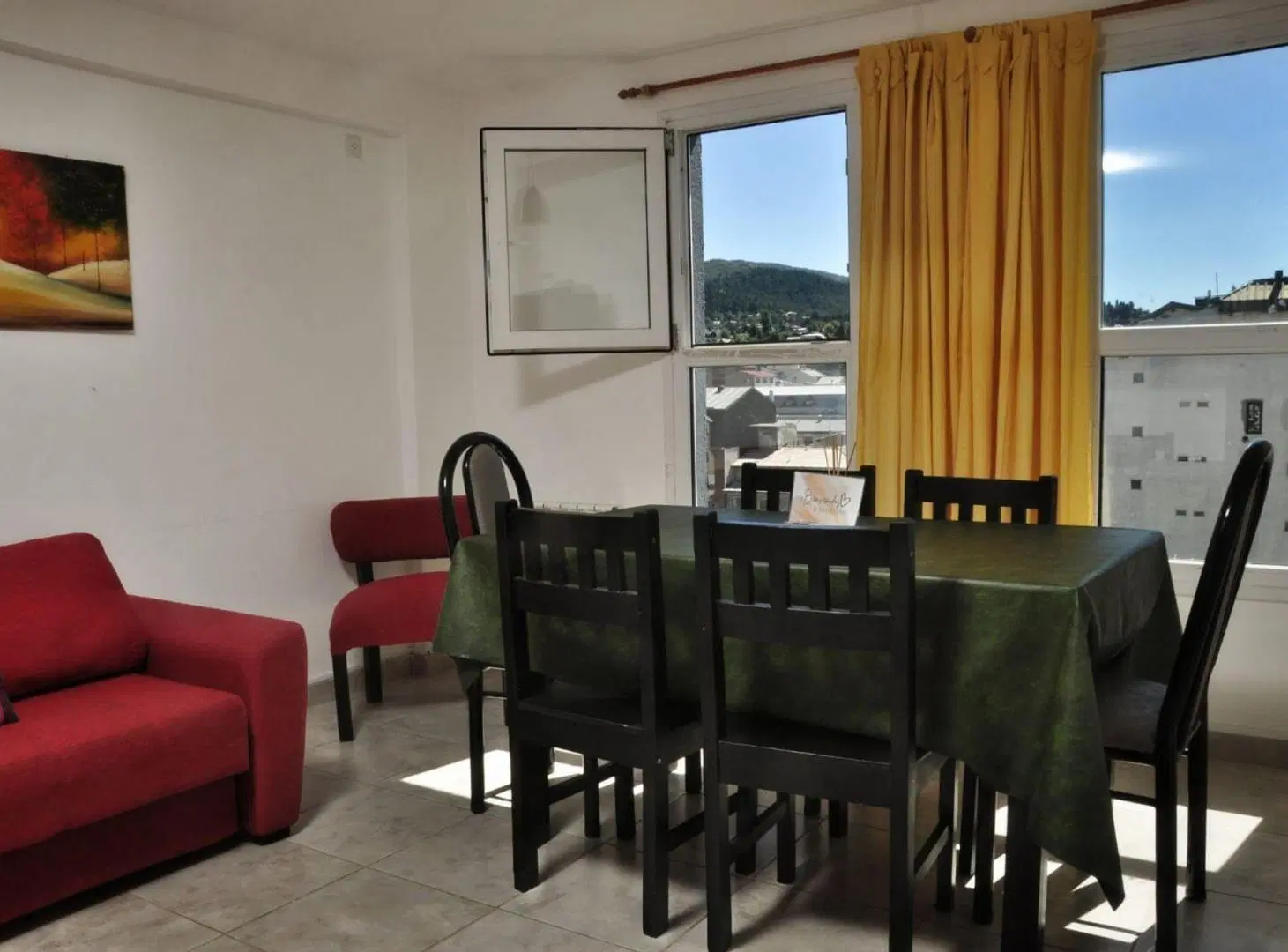 Departamento de tres ambientes con Balcón 2