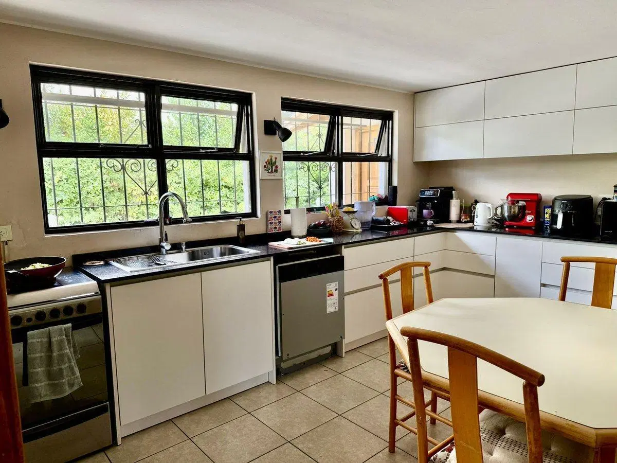 Casa en venta 4 ambientes Jardín Botánico 5