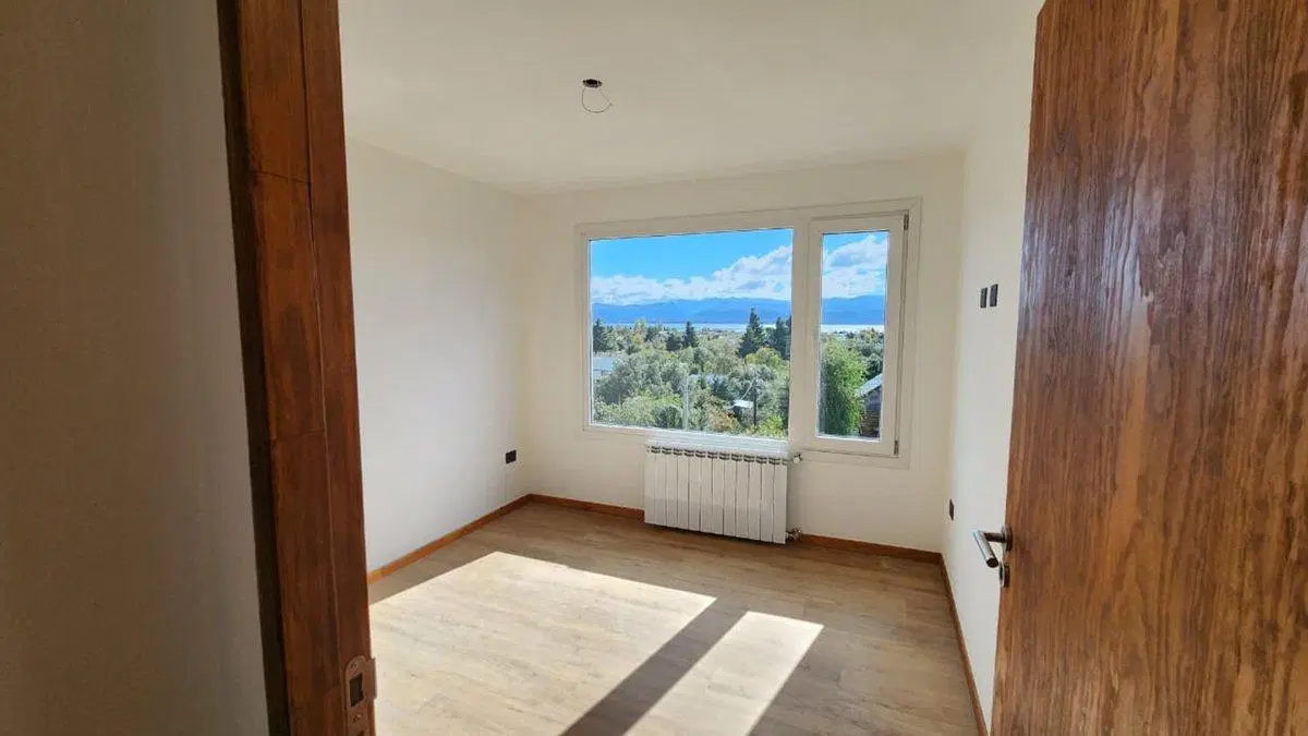CASA EN PH - VISTA AL LAGO - A ESTRENAR 8