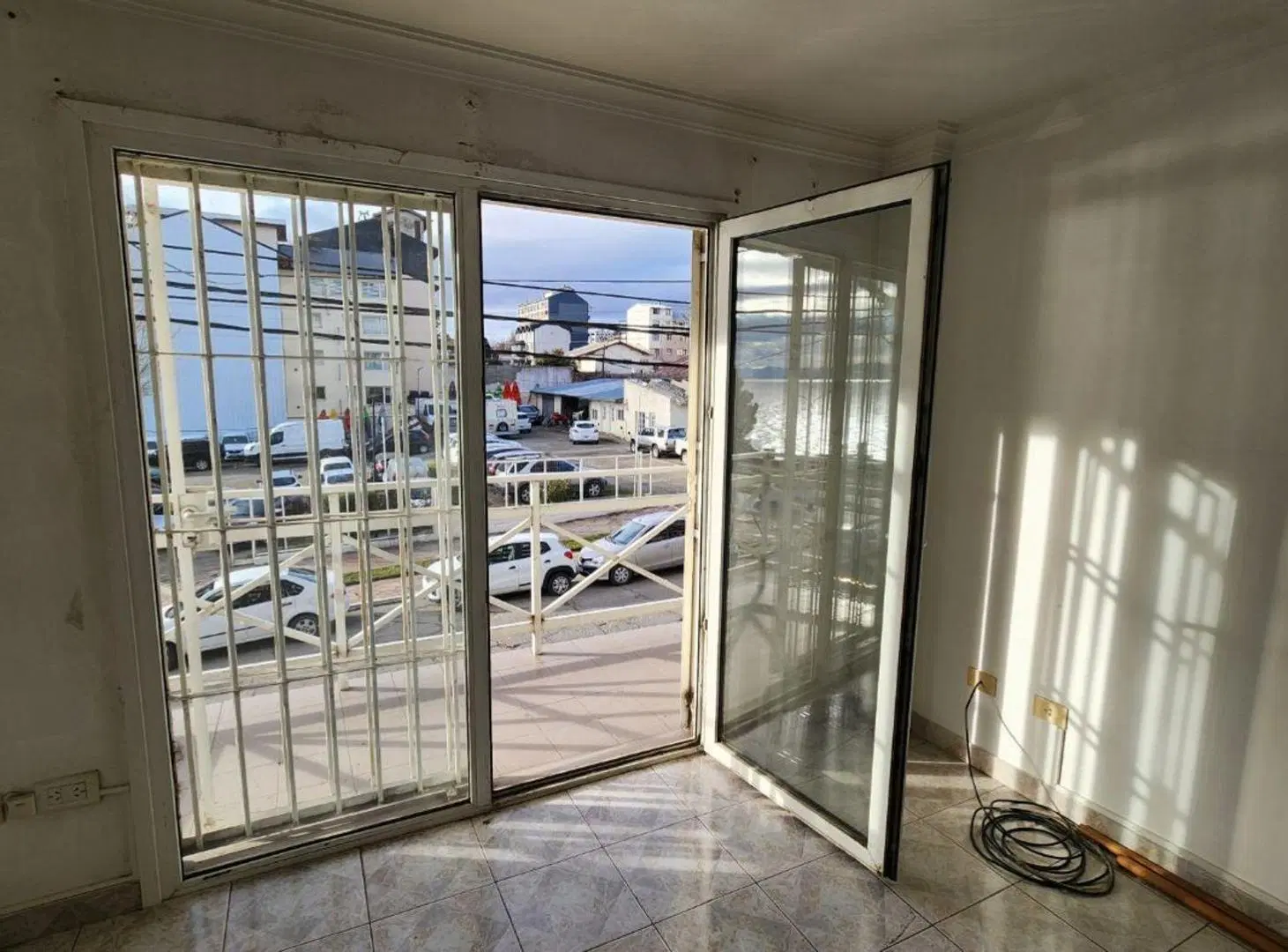 Departamento con Vista al Lago y Balcón 3