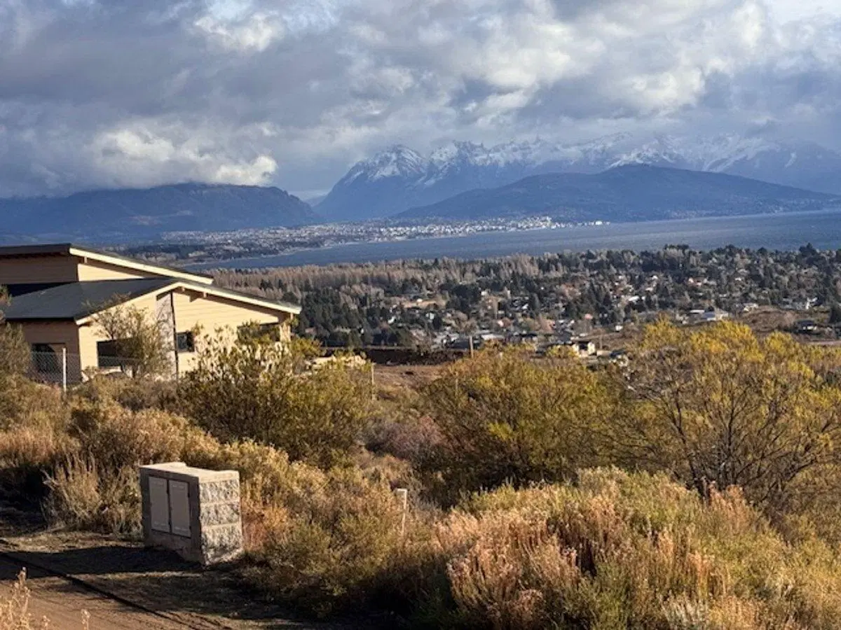 Excelente lote  Barrancas de Dina Huapi Bariloche 3