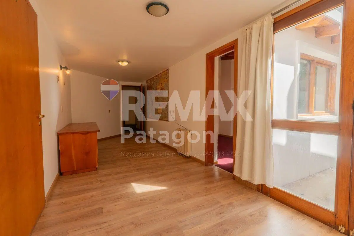 CASA EN BARRIO BELGRANO EN BARILOCHE CON VISTA 5