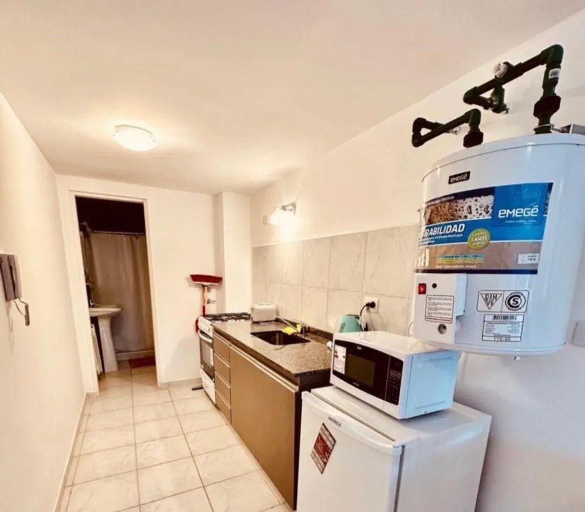 Venta monoambiente céntrico con cochera turistico 7