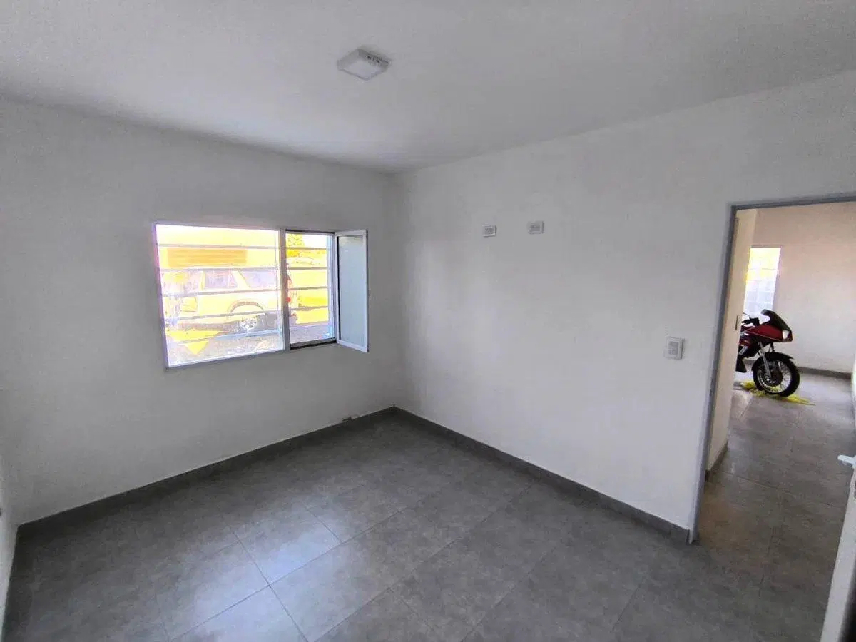 Casa en venta en Las Grutas 2 ambientes con patio 5