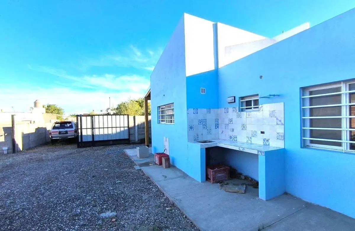 Casa en venta en Las Grutas 2 ambientes con patio 2