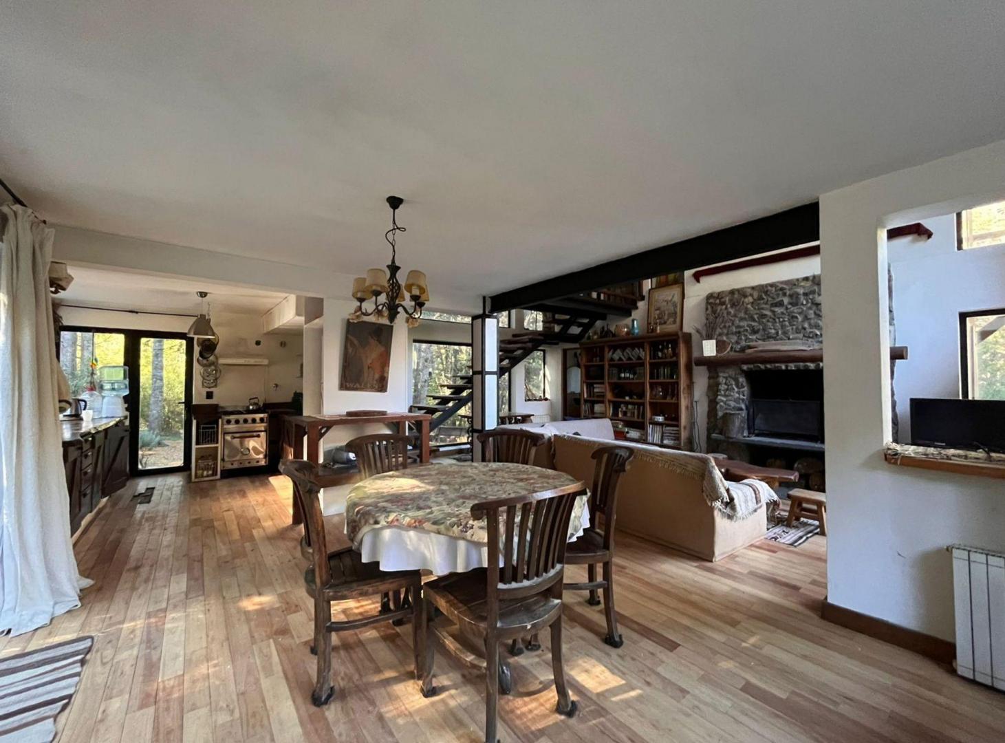 Foto de VENTA HERMOSA CASA EN LLAO LLAO - BARILOCHE, imagen 5