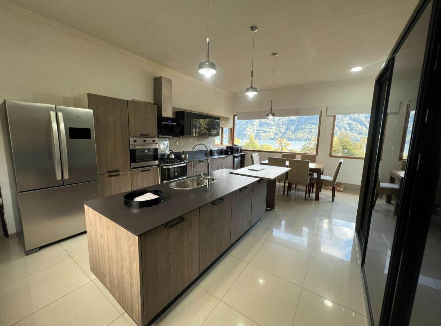 Foto de VENTA CASA UNA HECTAREA VISTA AL LAGO GUTIERREZ, imagen 4