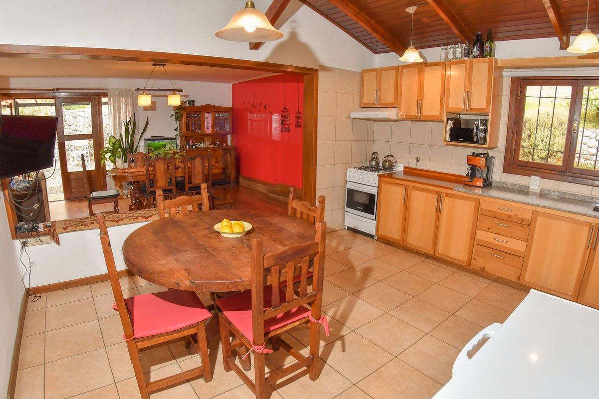 Foto de Venta Casa Familiar con Cabaña Independiente, imagen 1