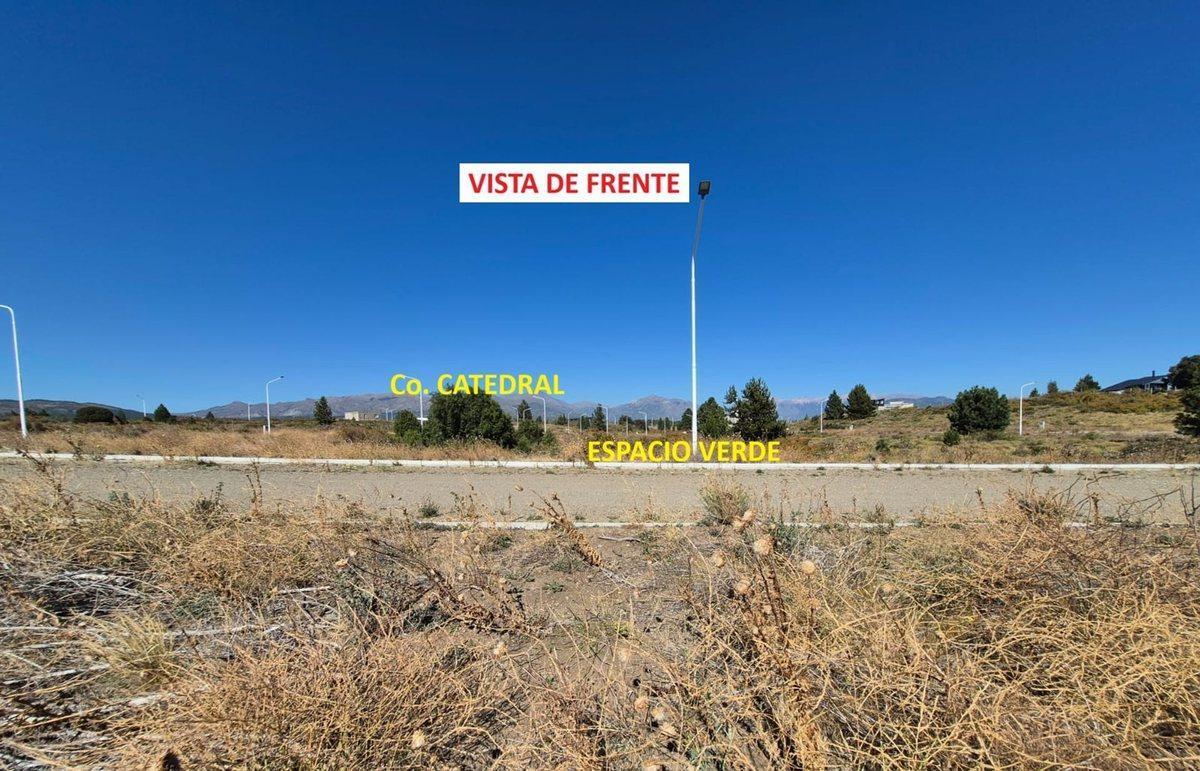 Foto de LOTE FRENTE A ESPACIO VERDE EN COIRONES, imagen 2
