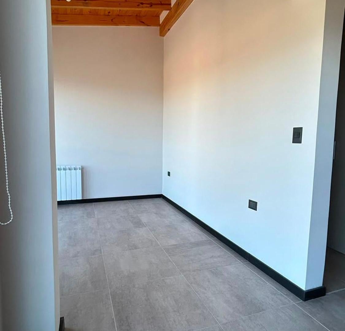 Foto de ALQUILER | MONOAMBIENTE CON BALCÓN Y VISTA AL LAGO, imagen 3