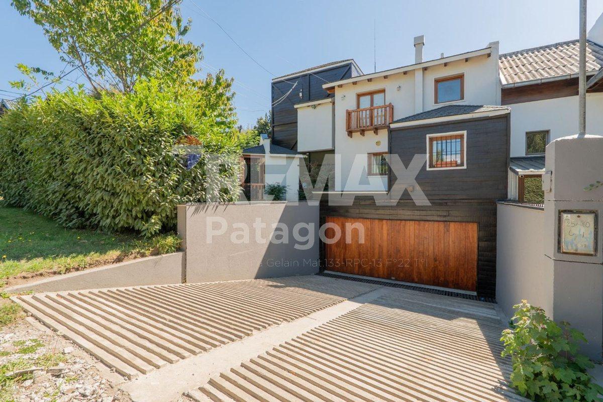 Foto de CASA EN BARRIO BELGRANO EN BARILOCHE CON VISTA, imagen 2