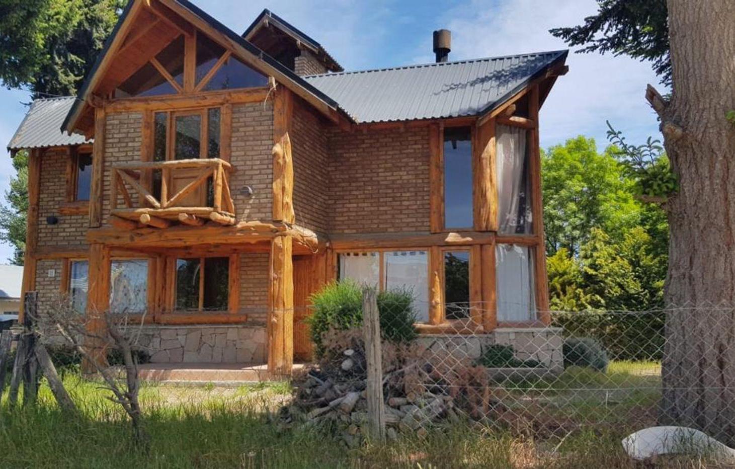 Hermoso PH 3 Ambientes en Alquiler, Dina Huapi