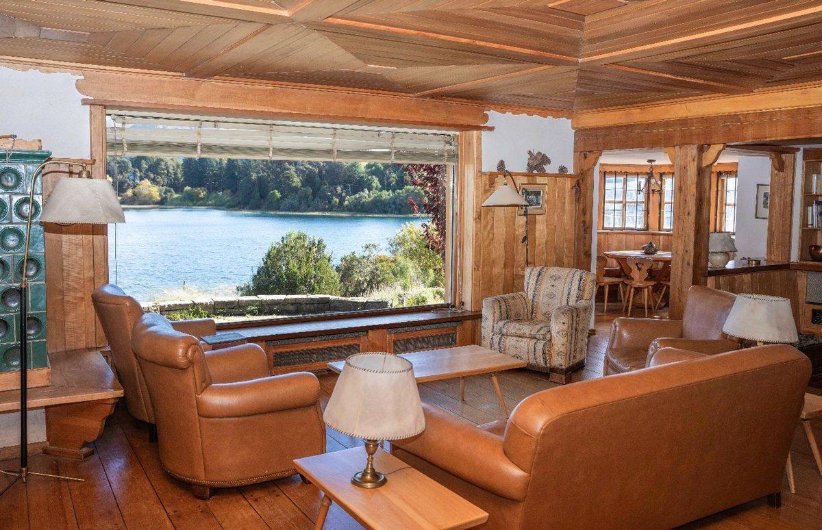 Foto de CASA EXCLUSIVA CON COSTA SOBRE LAGO MORENO, imagen 2