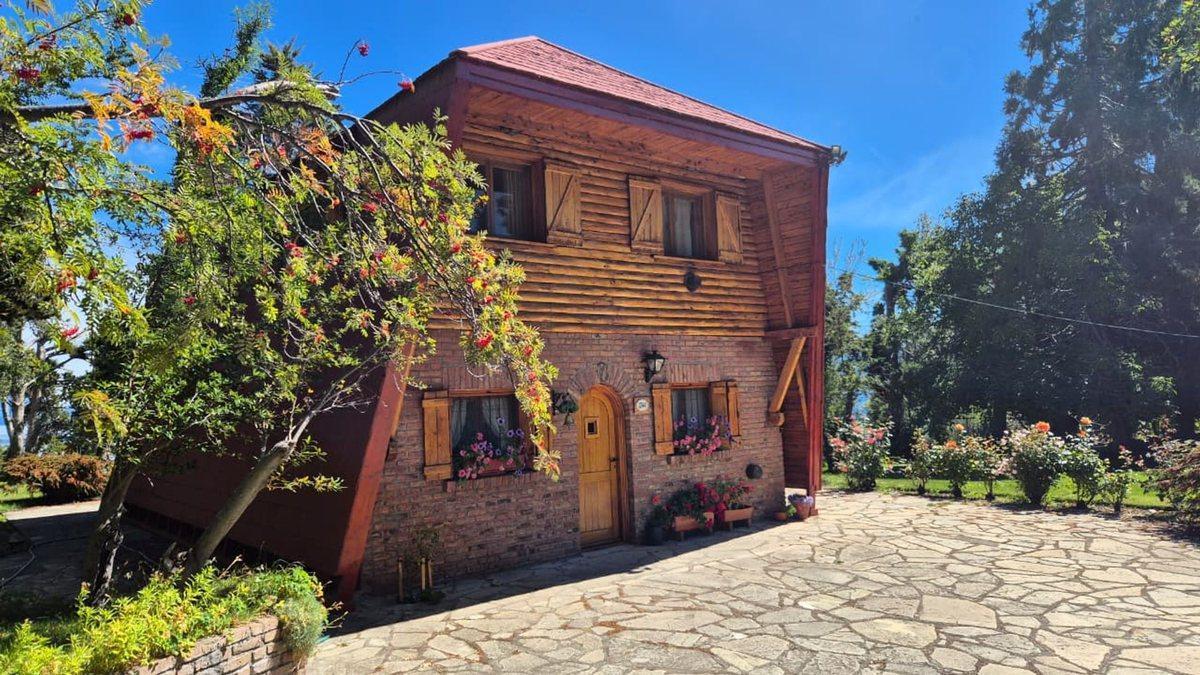 Foto de Hermosa Casa en Venta con vista al Lago, Bariloche, imagen 5