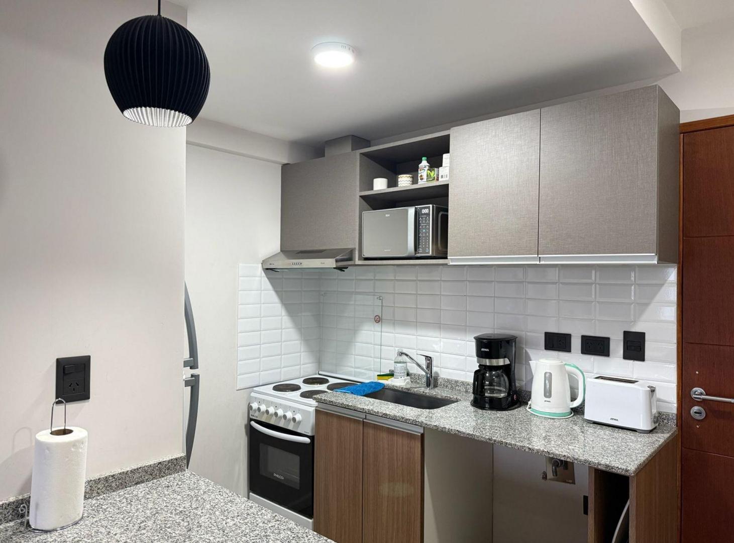 Foto de DEPARTAMENTO 2 AMBIENTES CENTRICO, imagen 4