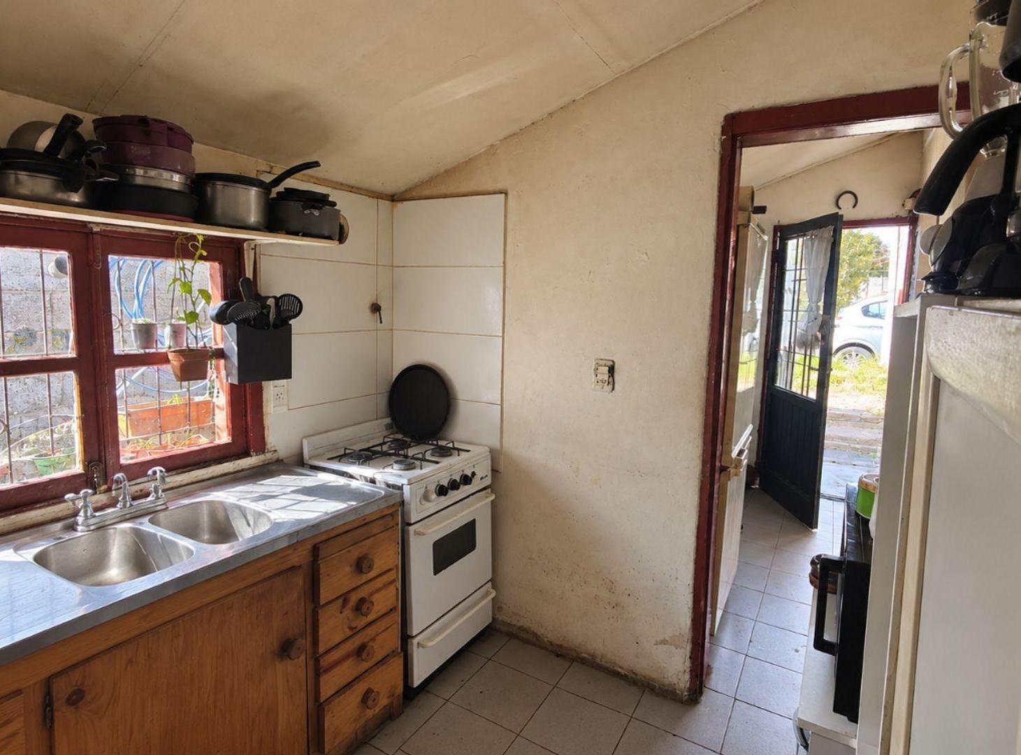 Foto de Casa en Venta en Bariloche UBICACION COMERCIAL, imagen 5