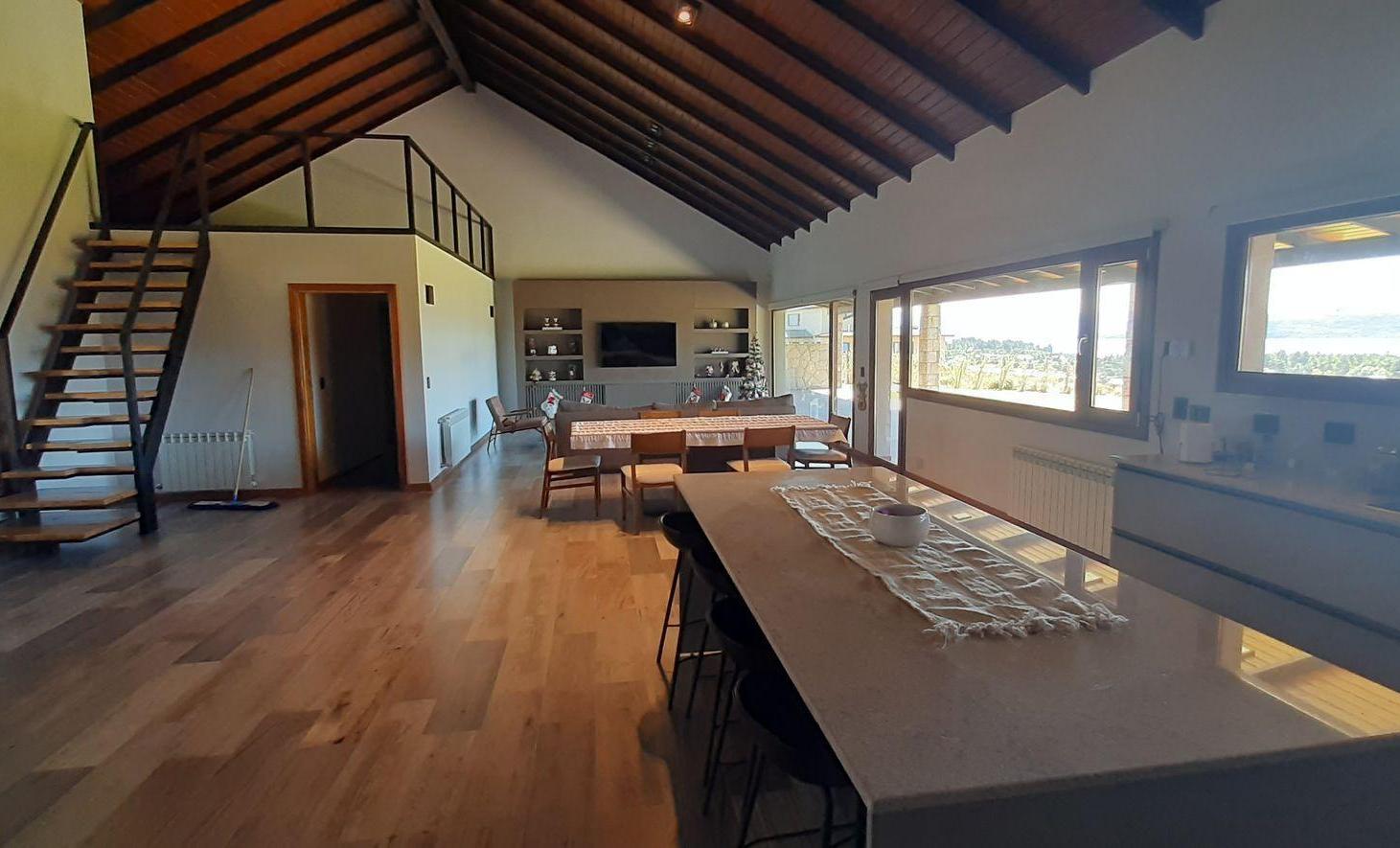 Foto de Excelente casa, Girasoles del Limay Dina Huapi, imagen 3