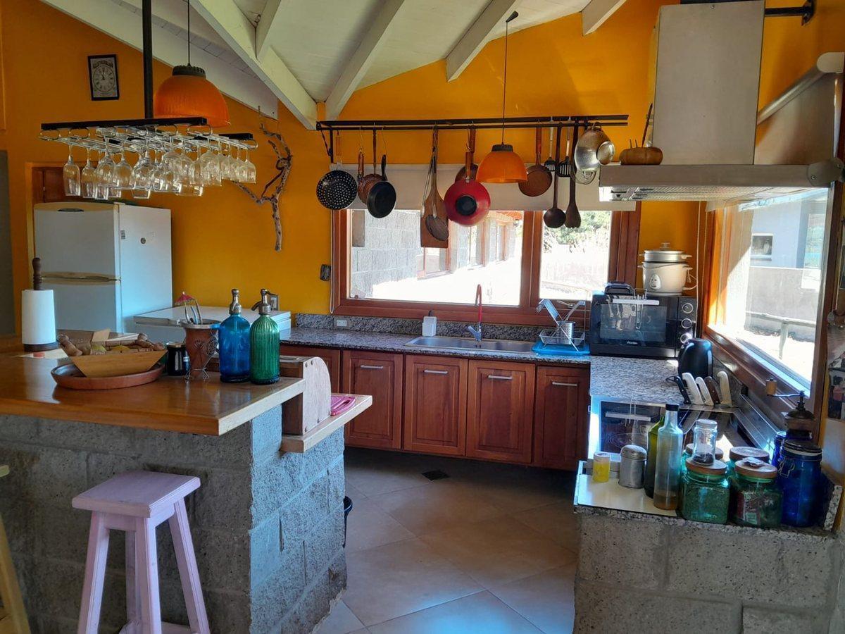 Foto de CASA EN VENTA EN "GIRASOLES DEL LIMAY" DINA HUAPI, imagen 1