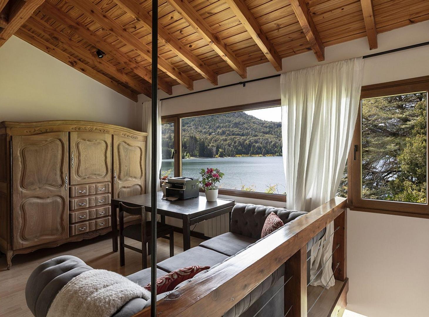 Foto de Residencia de Lujo con Costa en Lago Gutiérrez, imagen 2