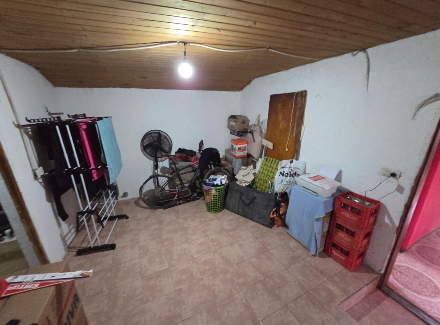 Foto de Venta de casa a remodelar -APTO CREDITO- BARILOCHE, imagen 3