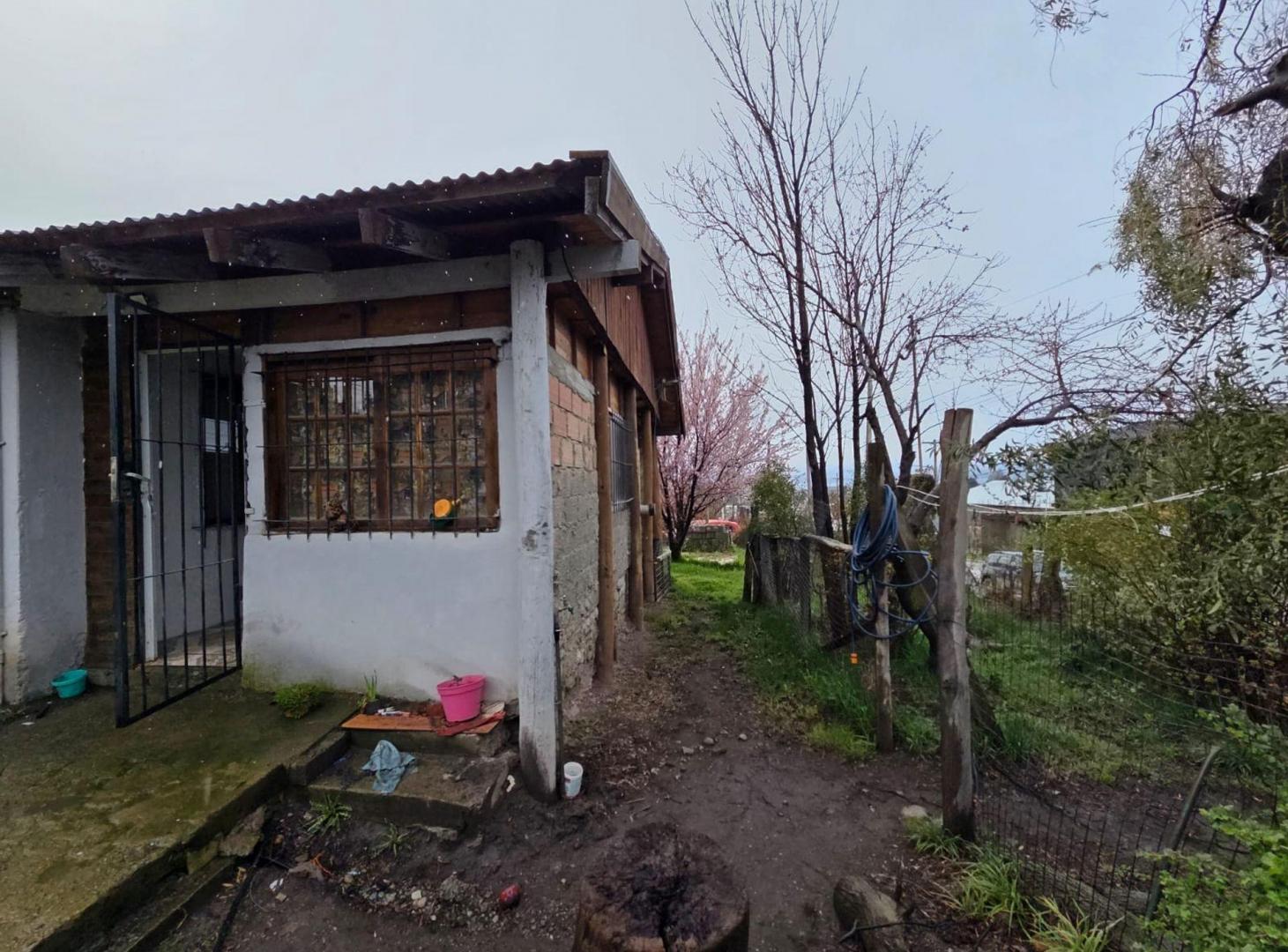 Foto de Venta de casa a remodelar -APTO CREDITO- BARILOCHE, imagen 5