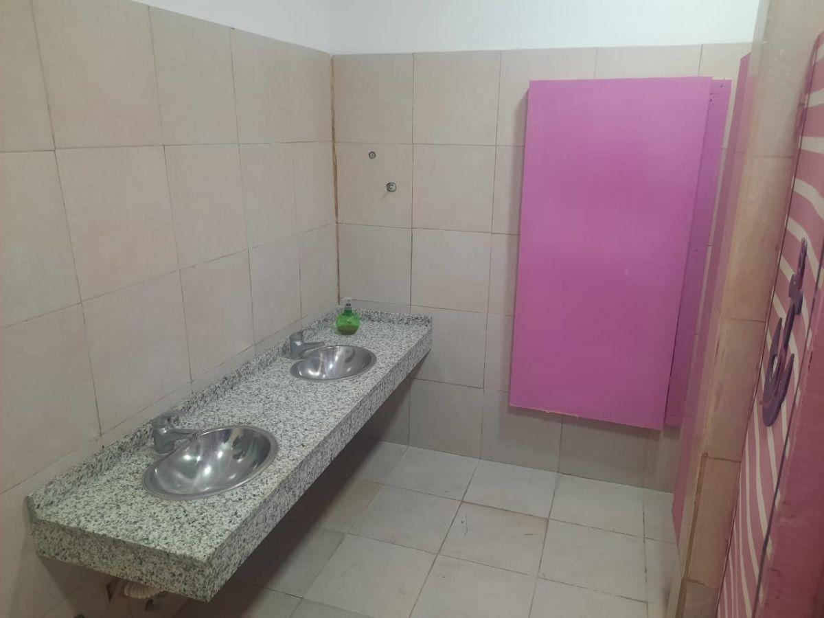 Foto de PARA USO VIVIENDA FAMILIAR O PARA USO COMERCIAL(GIMNASIO,JARDIN DE, imagen 5