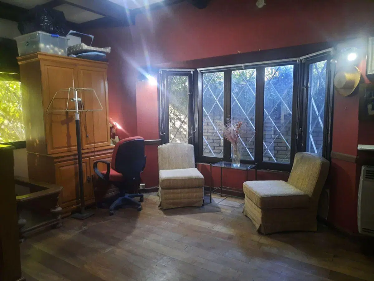 CHALET DE EXCELENTE CALIDAD SOBRE MAS DE 1200M2 DE TERRENO. EXCELENTE ZONA Y ACCESO A PANAMERICANA 8