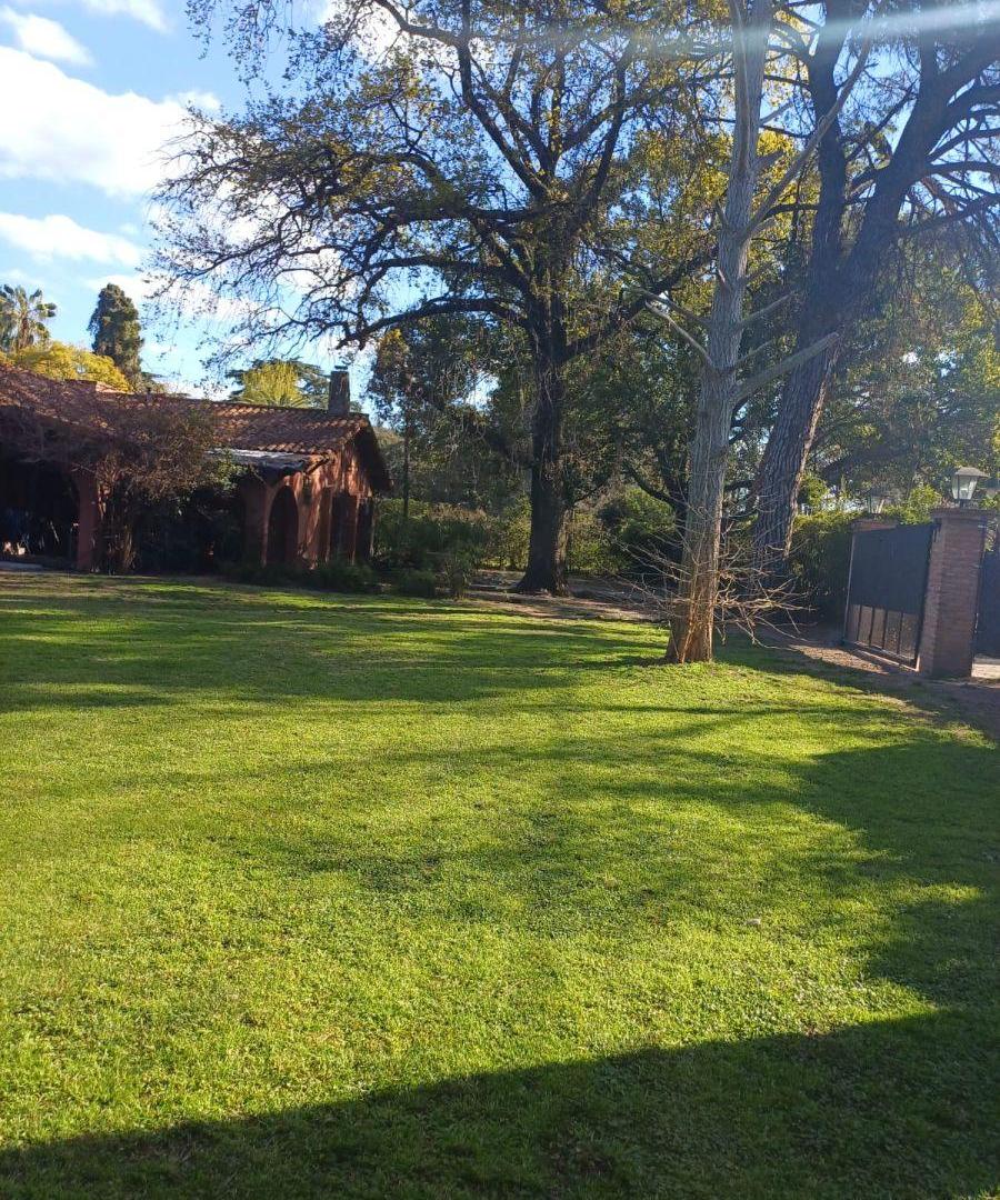 Foto de MUY LINDO TERRENO DE 5000M2 PARQUIZADO Y ARBOLADO EN EXCELENTE ZONA, imagen 4