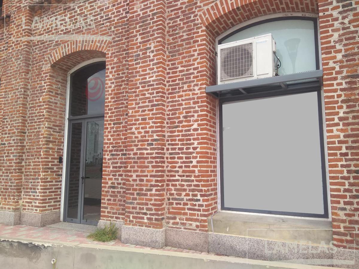 Venta Local Comercial Forum Puerto Norte Rosario 4