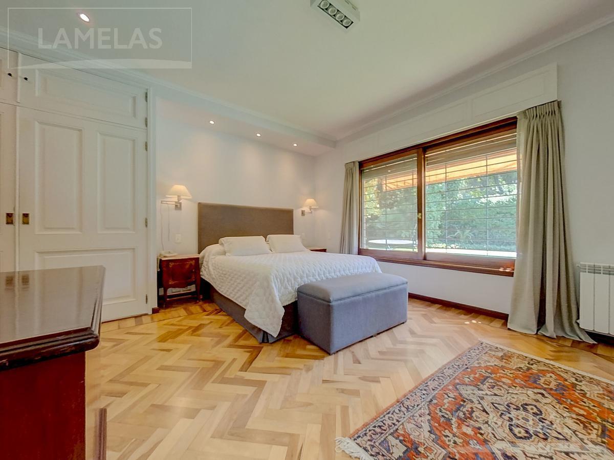 Venta Casa 5 Dorm. Fisherton Residencial - Morrison Esquina Olmos - Rosario 2
