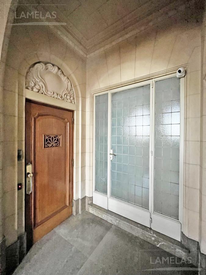 Venta Departamento 4 Dorm. Dependencia Frente a Monumento a La Bandera - Rosario 2