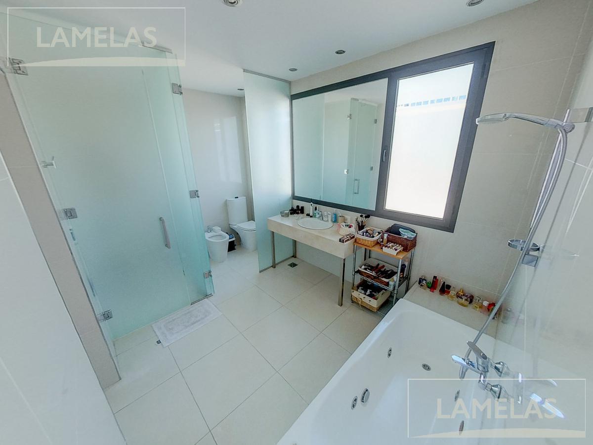 Venta Departamento Tipo Duplex 3 Dormitorio Forum Puerto Norte Rosario 5