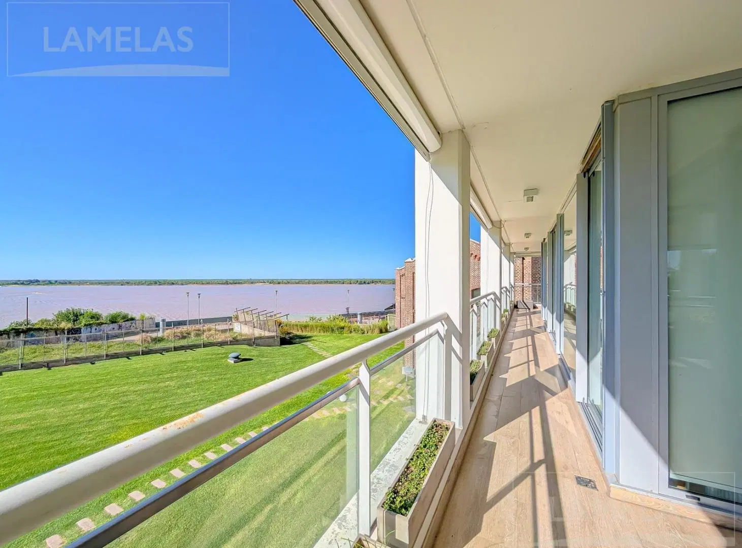 Venta piso exclusivo 3 / 4 dormitorios en FORUM Puerto Norte 5