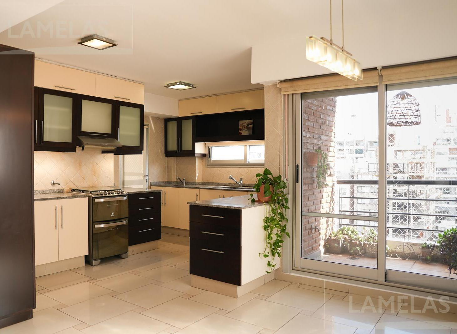 Foto de Venta departamento piso exclusivo 3 dormitorios - Italia y Brown, imagen 1