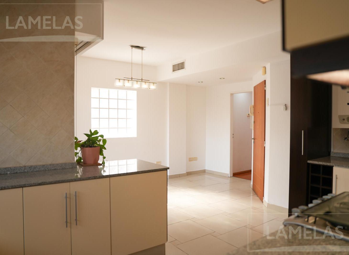 Foto de Venta departamento piso exclusivo 3 dormitorios - Italia y Brown, imagen 4
