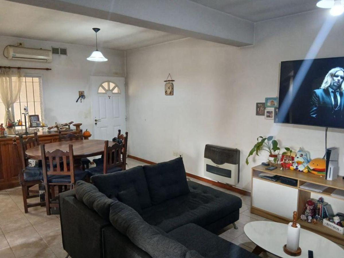 Foto de Pilar! Casa 2 ptas con Depto, entre Panameric. y Pilar centro!, imagen 3