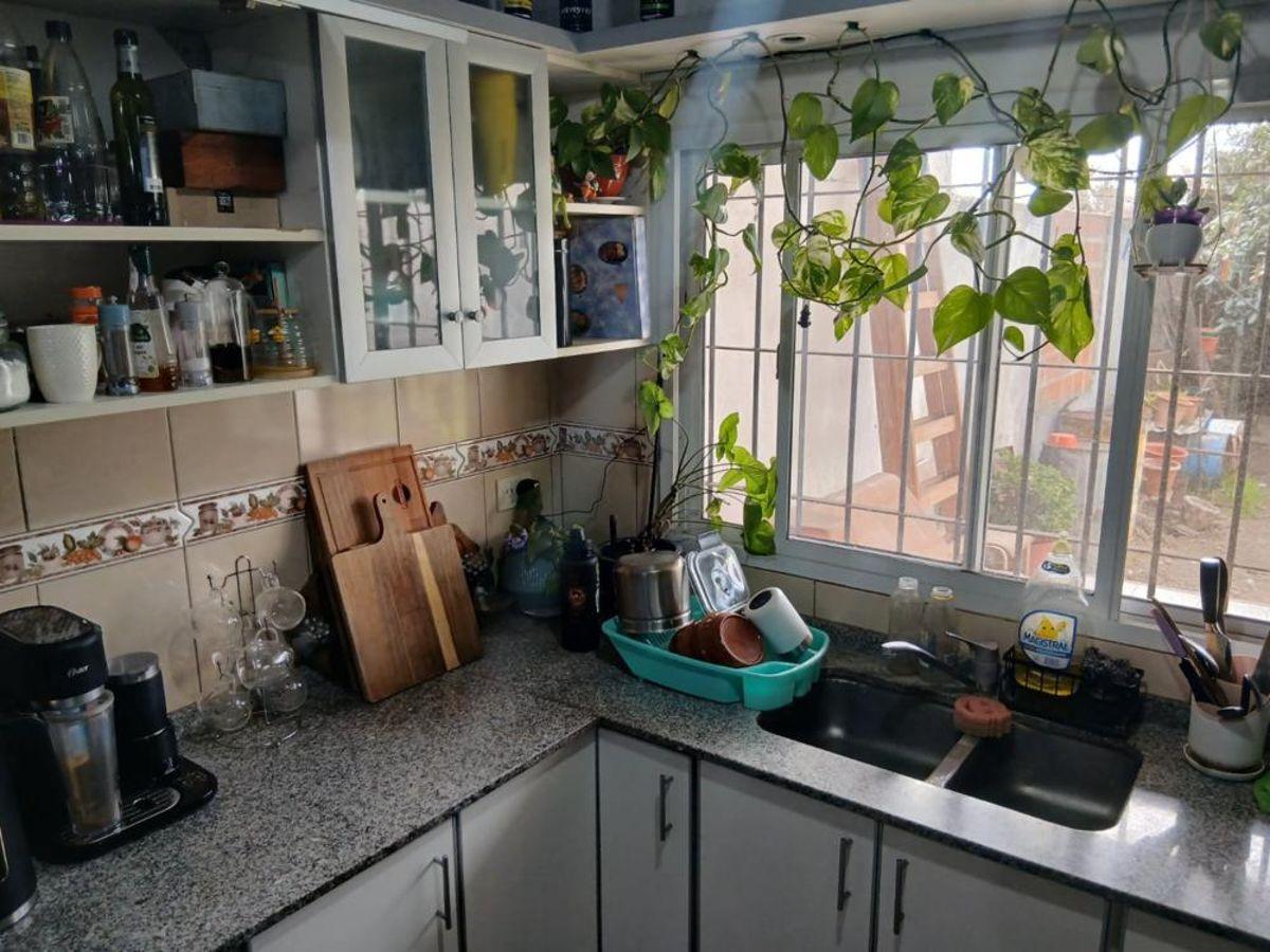 Foto de Pilar! Casa 2 ptas con Depto, entre Panameric. y Pilar centro!, imagen 1