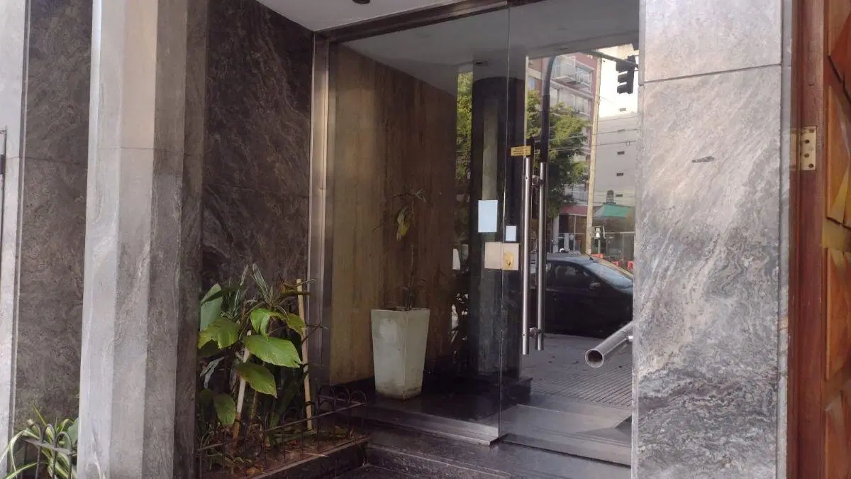 Departamento en alquiler 3 ambientes con balcón corrido en Av. Olazábal al 4700 Villa Urquiza, CABA 2