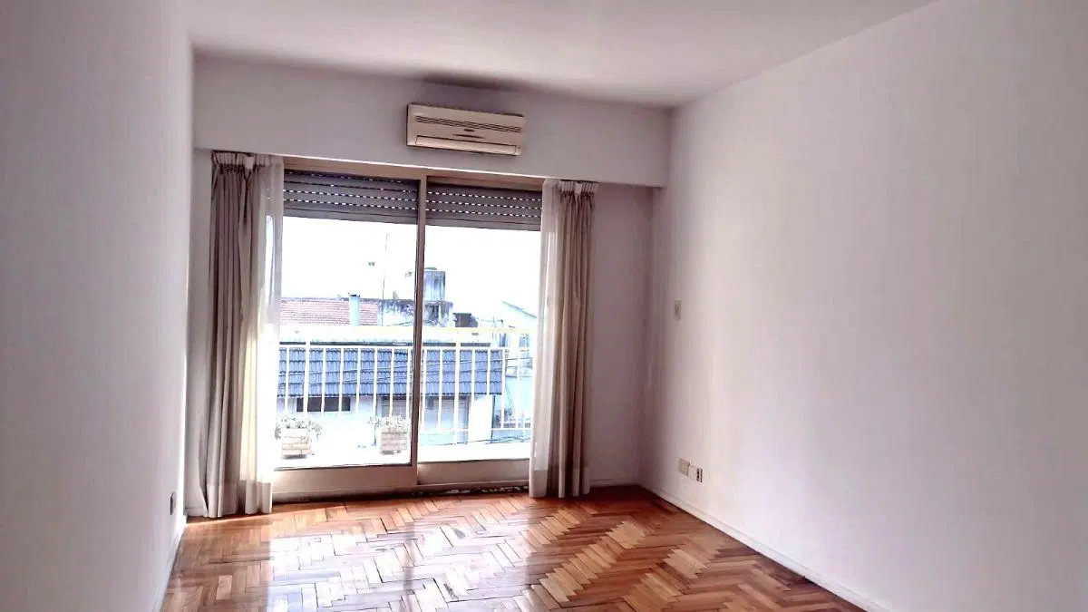 Departamento en alquiler 3 ambientes con balcón corrido en Av. Olazábal al 4700 Villa Urquiza, CABA 4