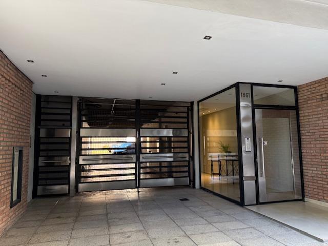Departamento divisible con cochera fija y amenities  San Cristobal