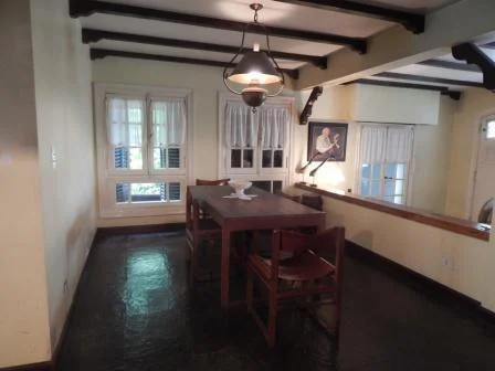 Foto de CHALET DE ESTILO EN EXCELENTE UBICACION, imagen 4