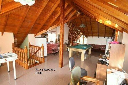 Inportante Casa de 5 Dorm. con Parque y Piscina en Lomas de Zamora Oeste 5