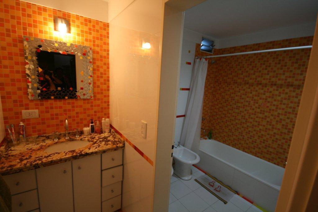 Casa de 330 m² Cubiertos en La Mejor Zona de Banfield Oeste 5 Dorm. 2
