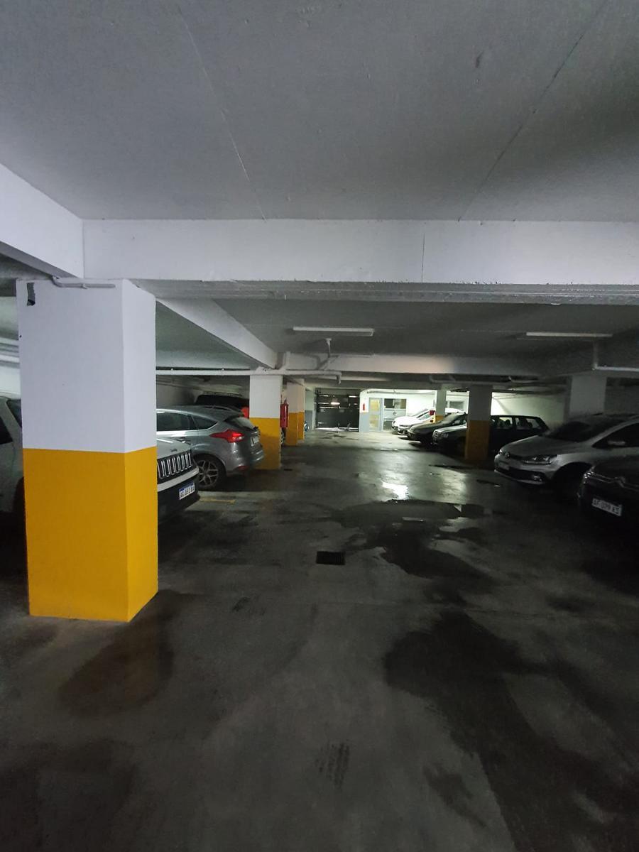 Foto de cocheras en pleno centro de lomas de zamora, imagen 5