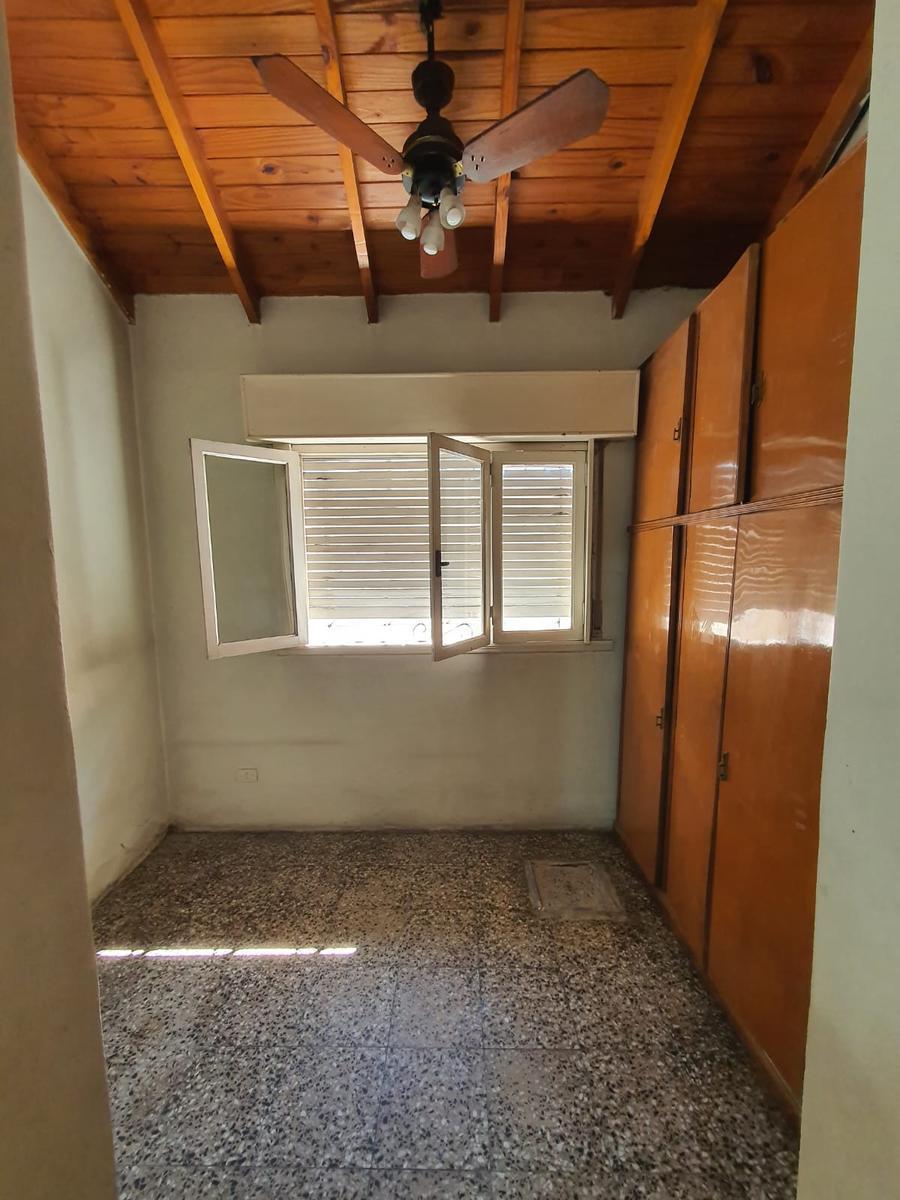 Foto de PH en planta baja de 2 amb con dependencia y patiio en Lomas de Zamora, imagen 4