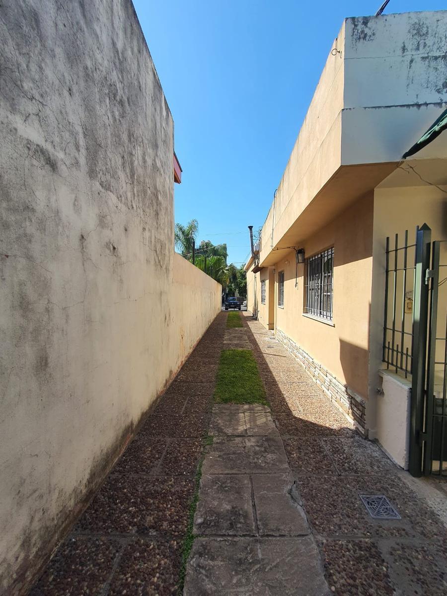 Foto de PH en planta baja de 2 amb con dependencia y patiio en Lomas de Zamora, imagen 3