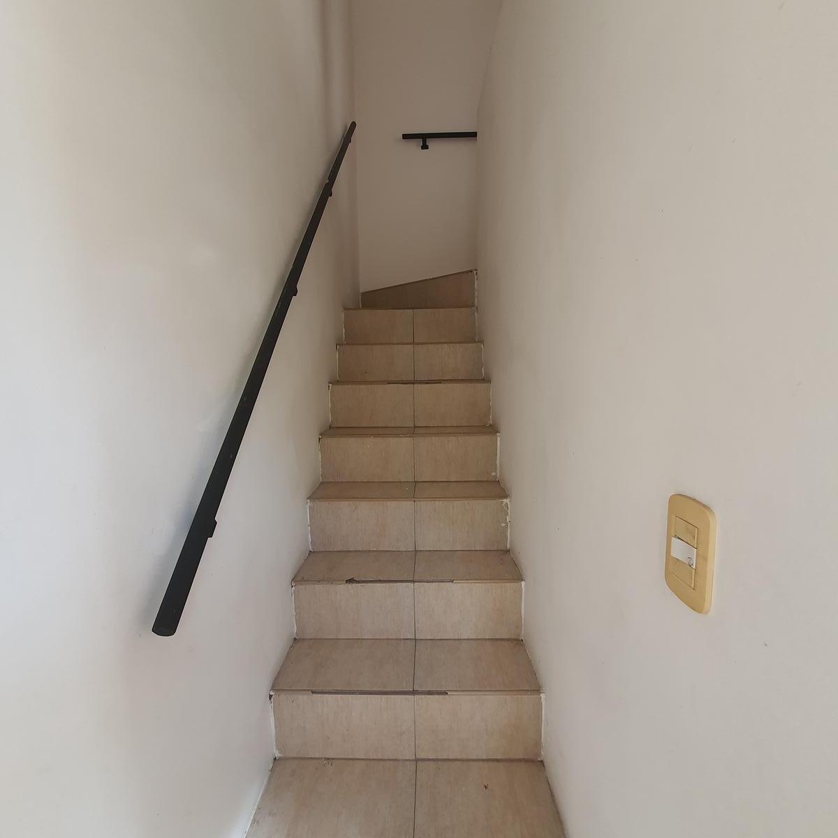Foto de Departamento en DUPLEX DE 3 AMBIENTES CON COCHERA Y TERRAZA.BANFIELD, imagen 5