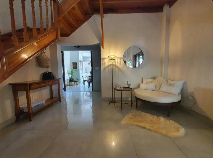 Casa - Temperley Oeste 2