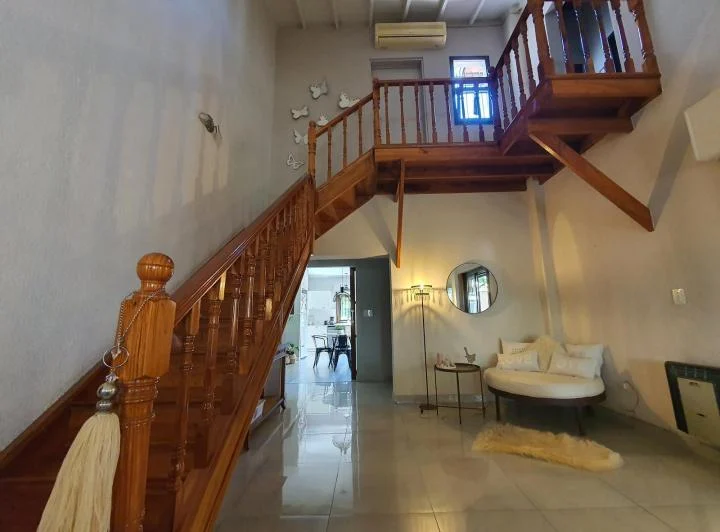 Casa - Temperley Oeste 5
