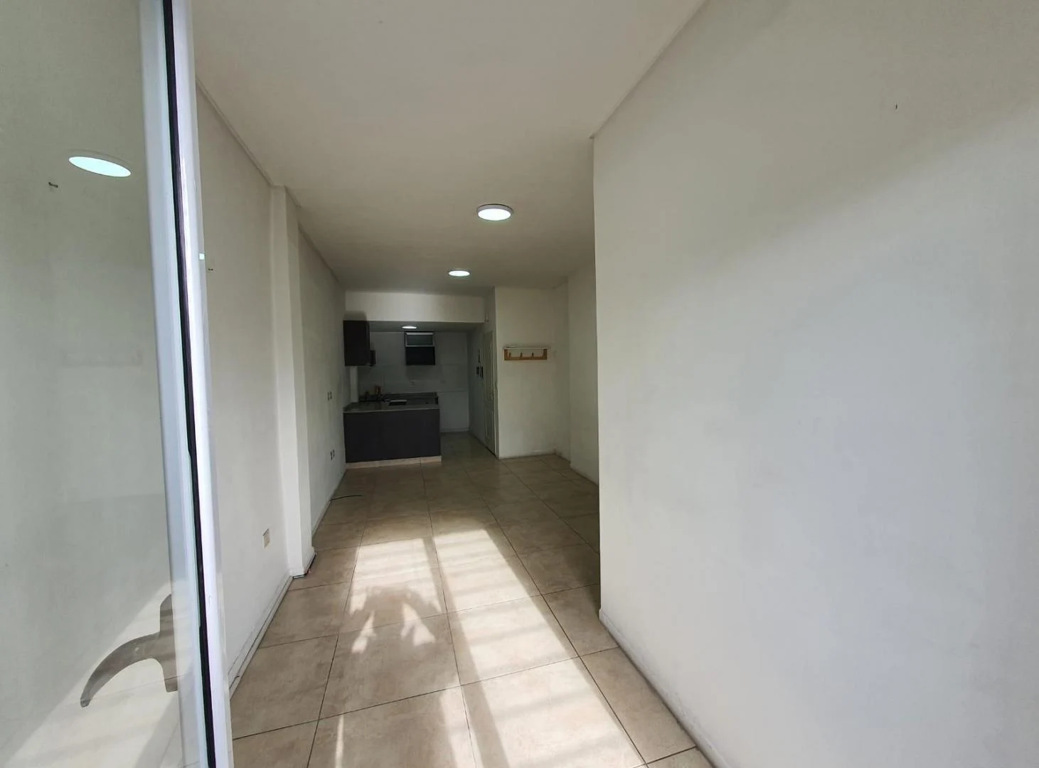 Foto de Departamento de 2 ambientes con cochera descubierta en Gerli Apta, imagen 5